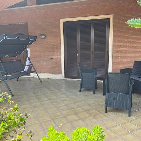 Villa Ines Ardea Exterior foto